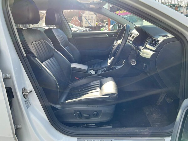 Used Skoda Superb 2020 for sale - 75623877: Photo 30