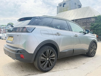 Used Peugeot 3008 2021 for sale - 79521110: Photo