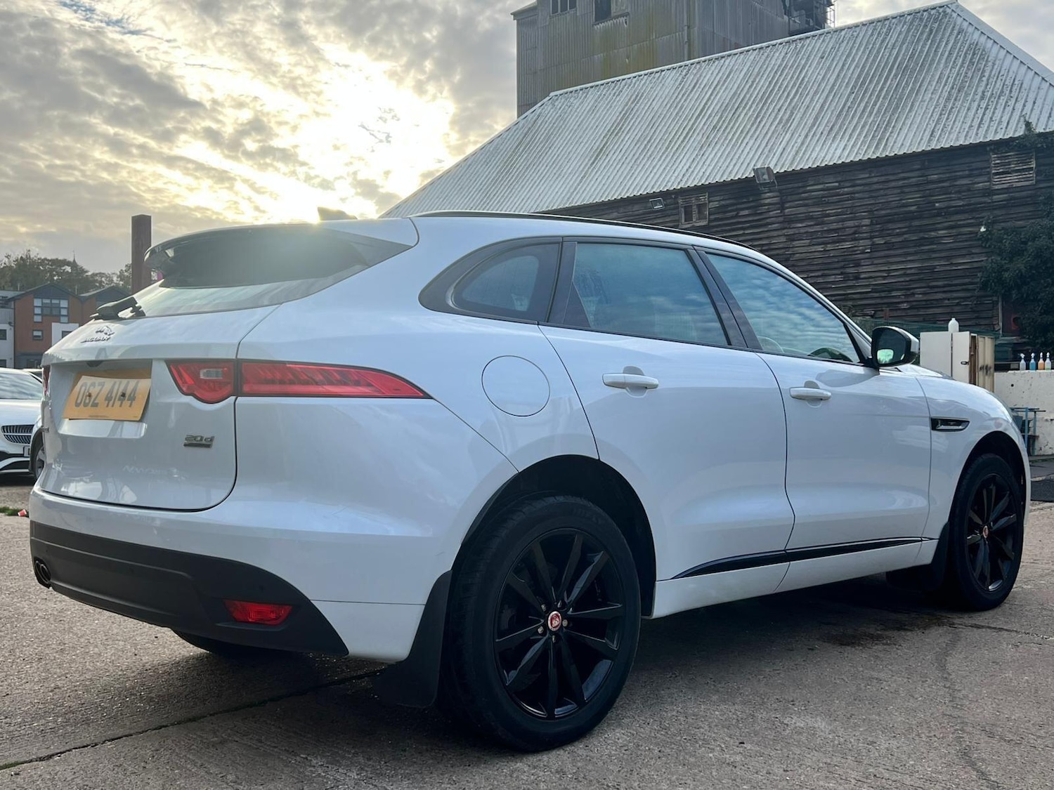 Used Jaguar F-Pace 2019 for sale - 76398263: Photo 5