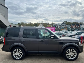 Used Land Rover Discovery 4 2016 for sale - 76398372: Photo