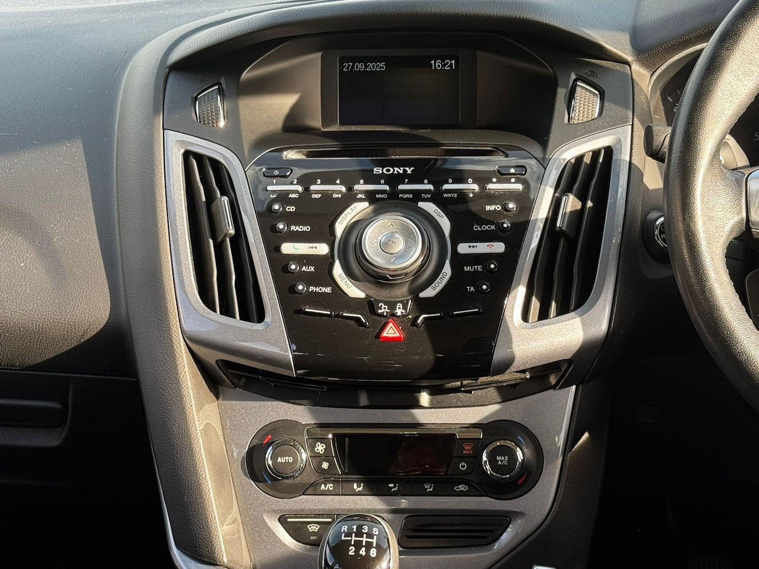 Used Ford Focus 2013 for sale - 76989878: Photo 22