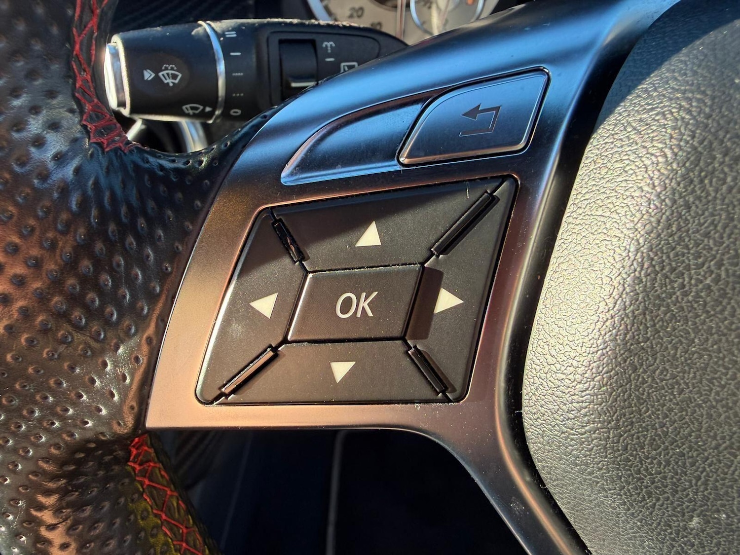 Used Mercedes-Benz A-Class 2014 for sale - 77091520: Photo 25