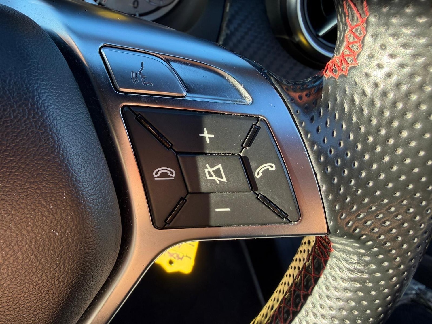 Used Mercedes-Benz A-Class 2014 for sale - 77091520: Photo 26