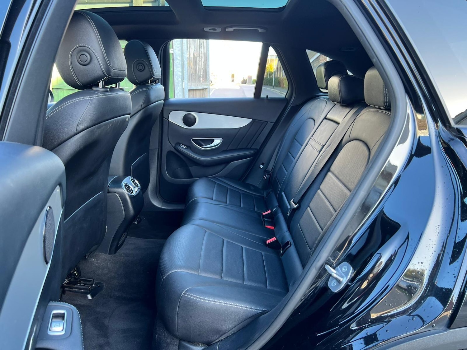 Used Mercedes-Benz GLC 2016 for sale - 76371571: Photo 19