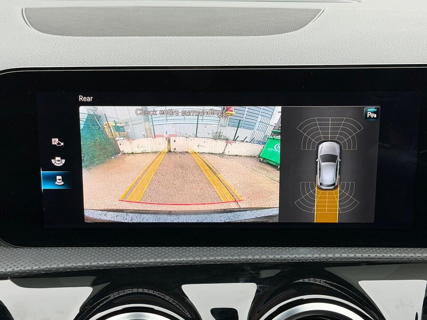 Used Mercedes-Benz A-Class 2021 for sale - 77344279: Photo 2