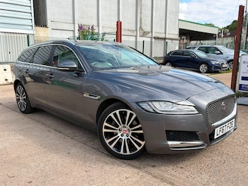Used Jaguar XF 2017 for sale - 79202401: Photo
