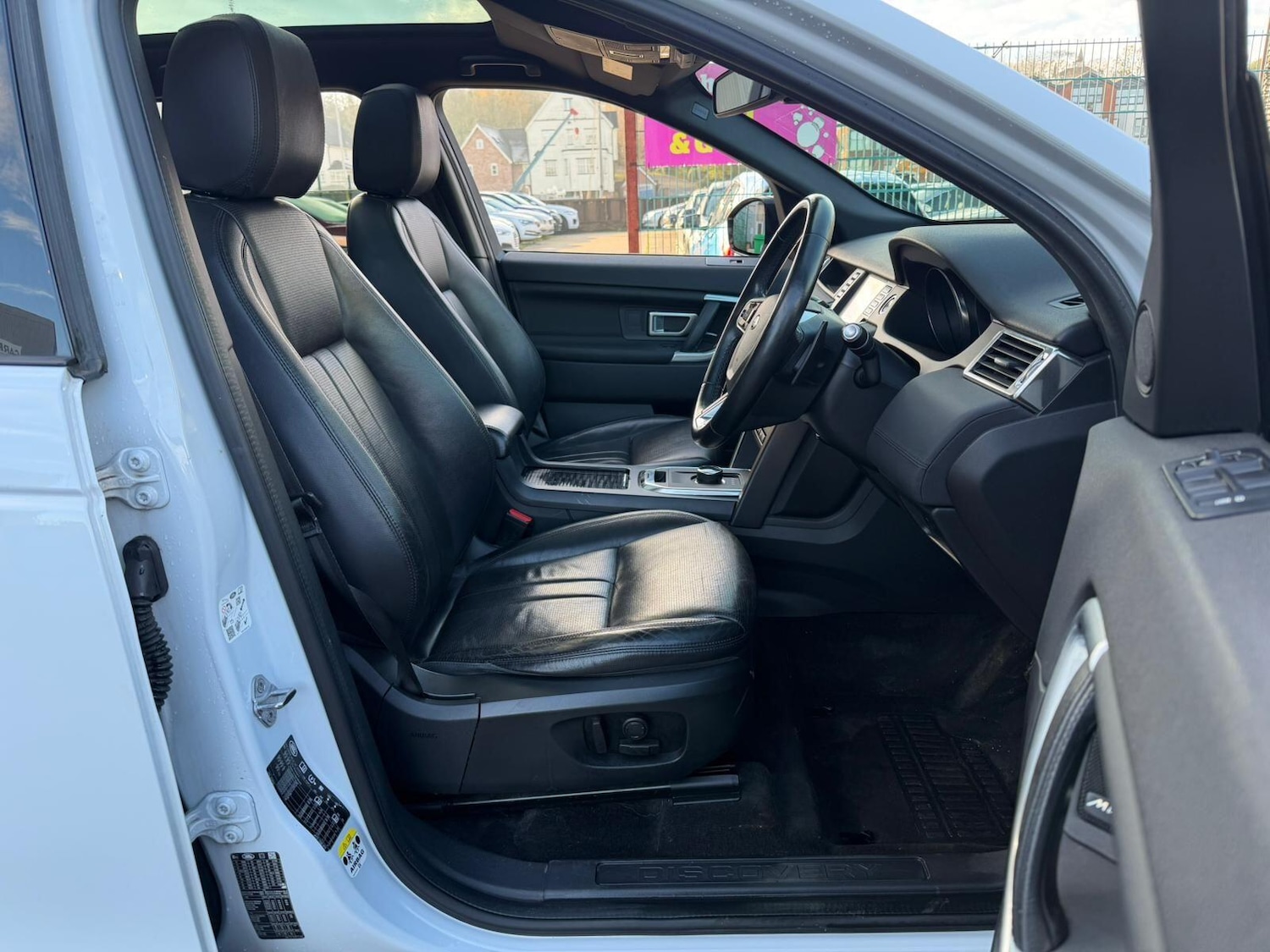 Used Land Rover Discovery Sport 2019 for sale - 76714356: Photo 14