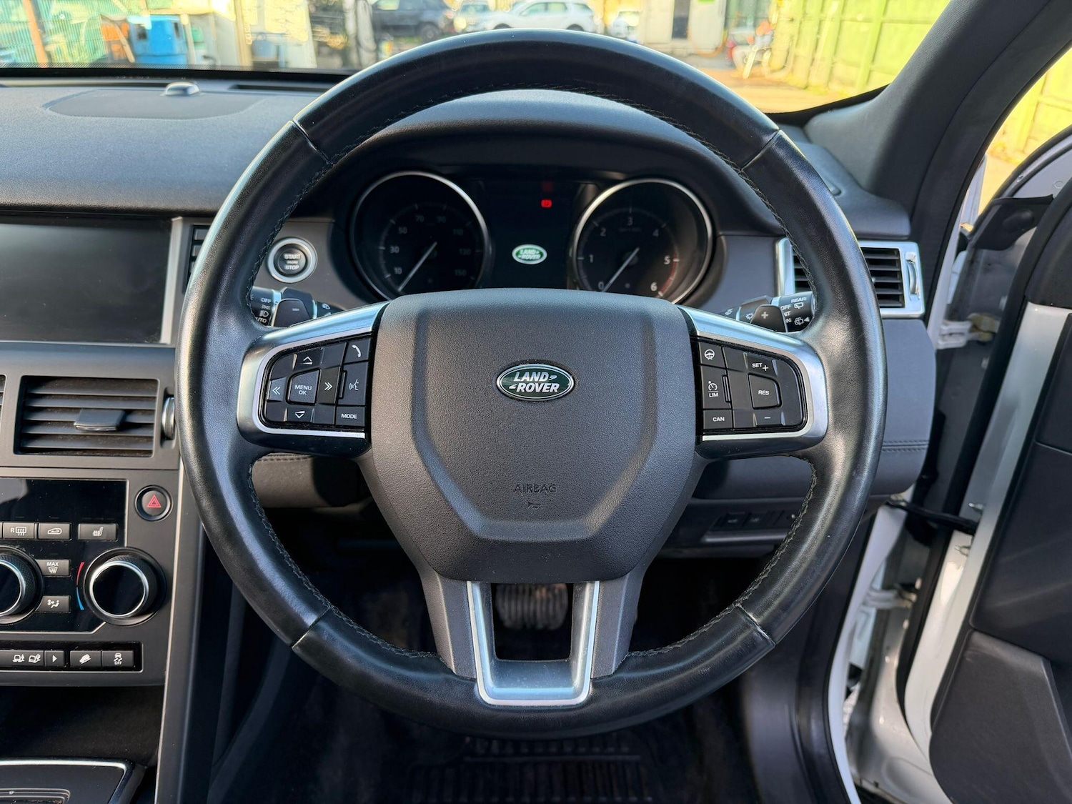 Used Land Rover Discovery Sport 2019 for sale - 76714356: Photo 26