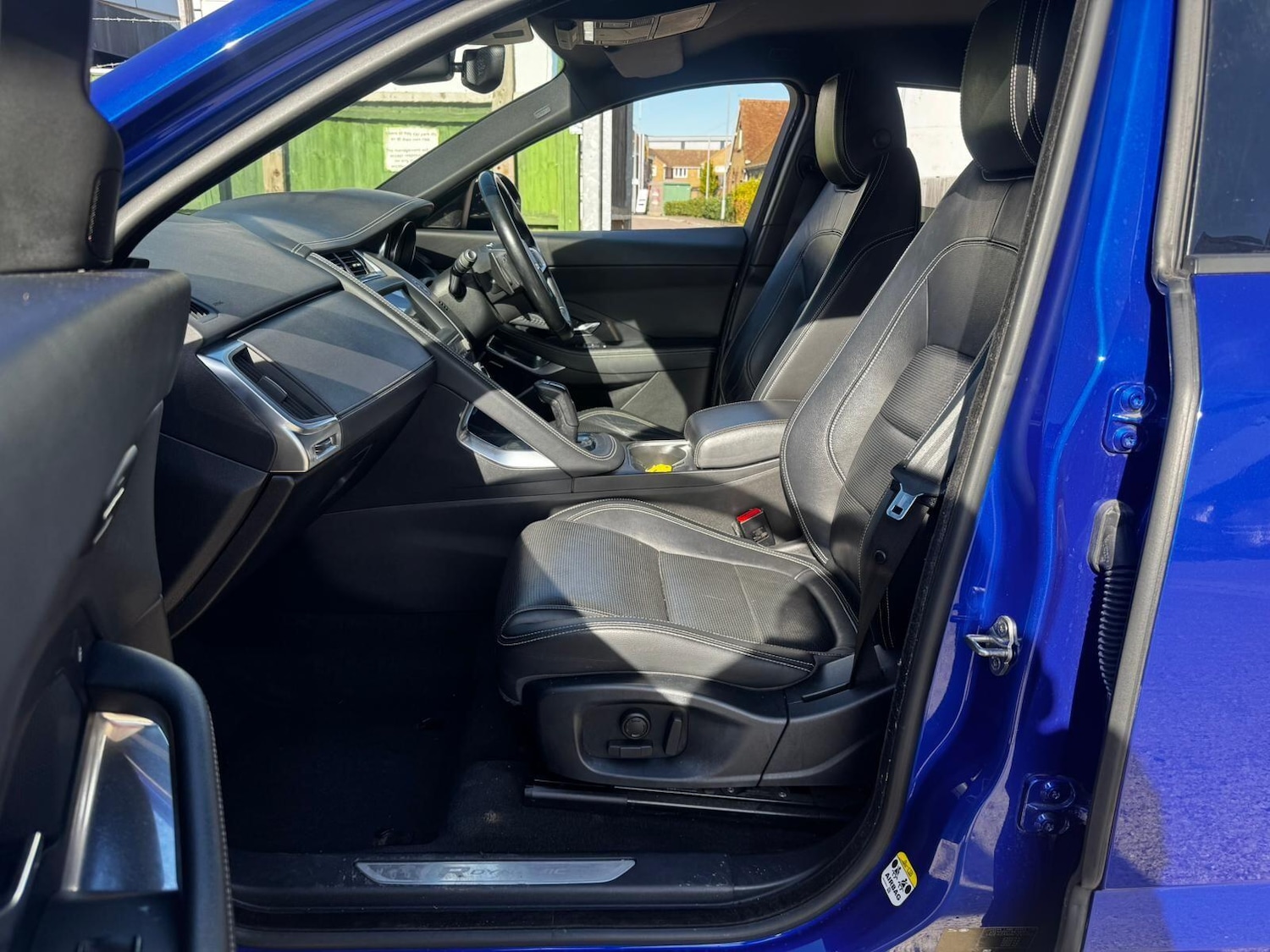 Used Jaguar E-Pace 2018 for sale - 76072258: Photo 23