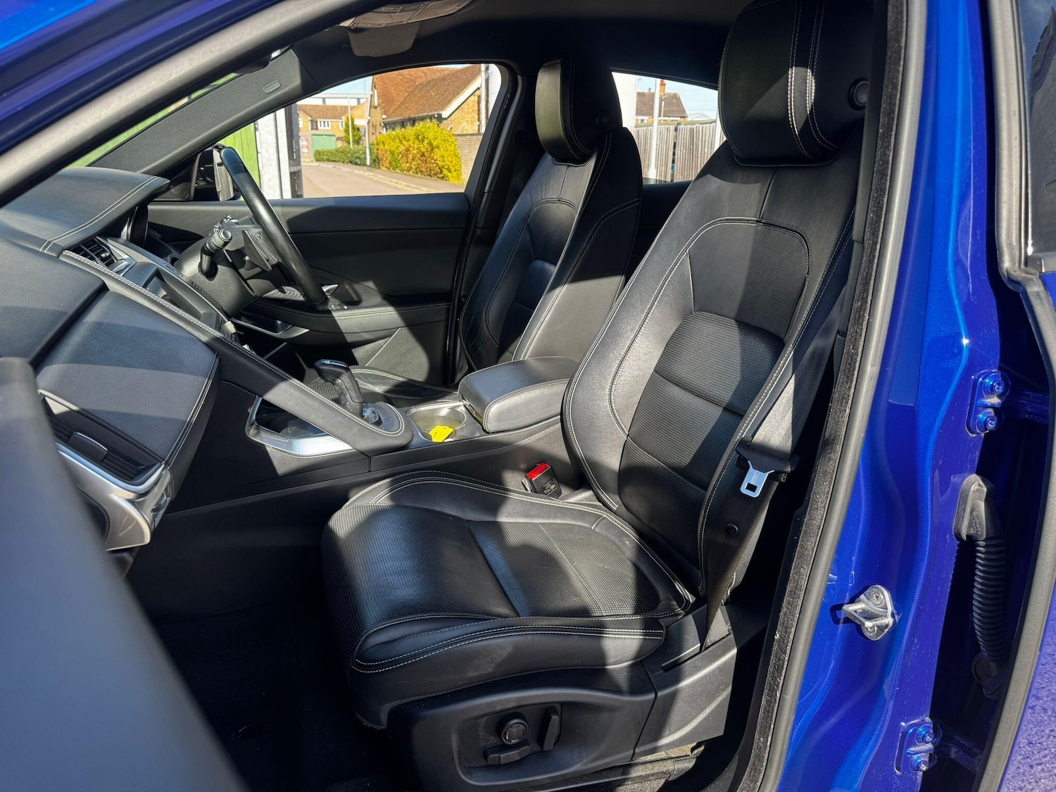 Used Jaguar E-Pace 2018 for sale - 76072258: Photo 24