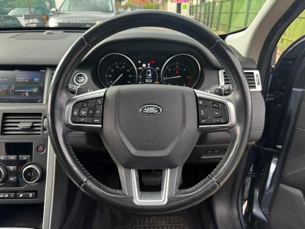Used Land Rover Discovery Sport 2017 for sale - 76214434: Photo 12