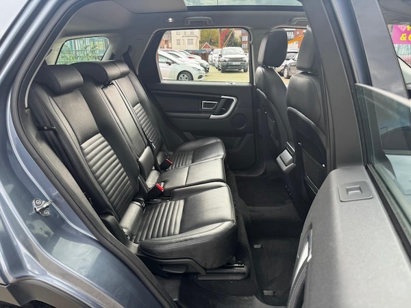 Used Land Rover Discovery Sport 2017 for sale - 76214434: Photo 17