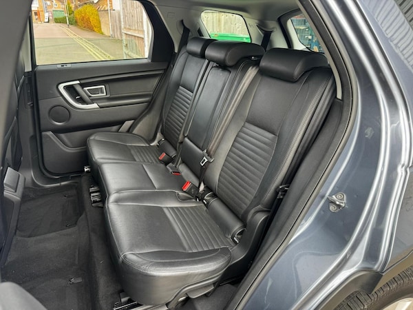 Used Land Rover Discovery Sport 2017 for sale - 76214434: Photo 21