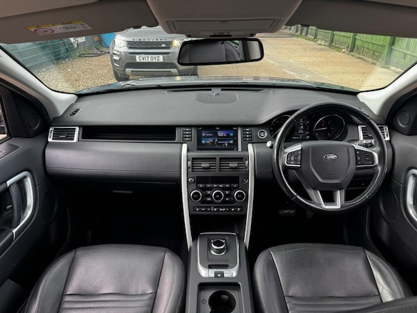 Used Land Rover Discovery Sport 2017 for sale - 76214434: Photo 26