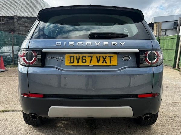Used Land Rover Discovery Sport 2017 for sale - 76214434: Photo 6