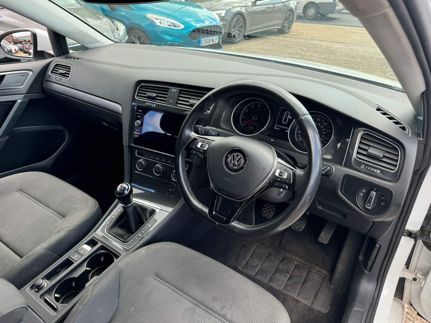 Used Volkswagen Golf 2019 for sale - 76965130: Photo 17