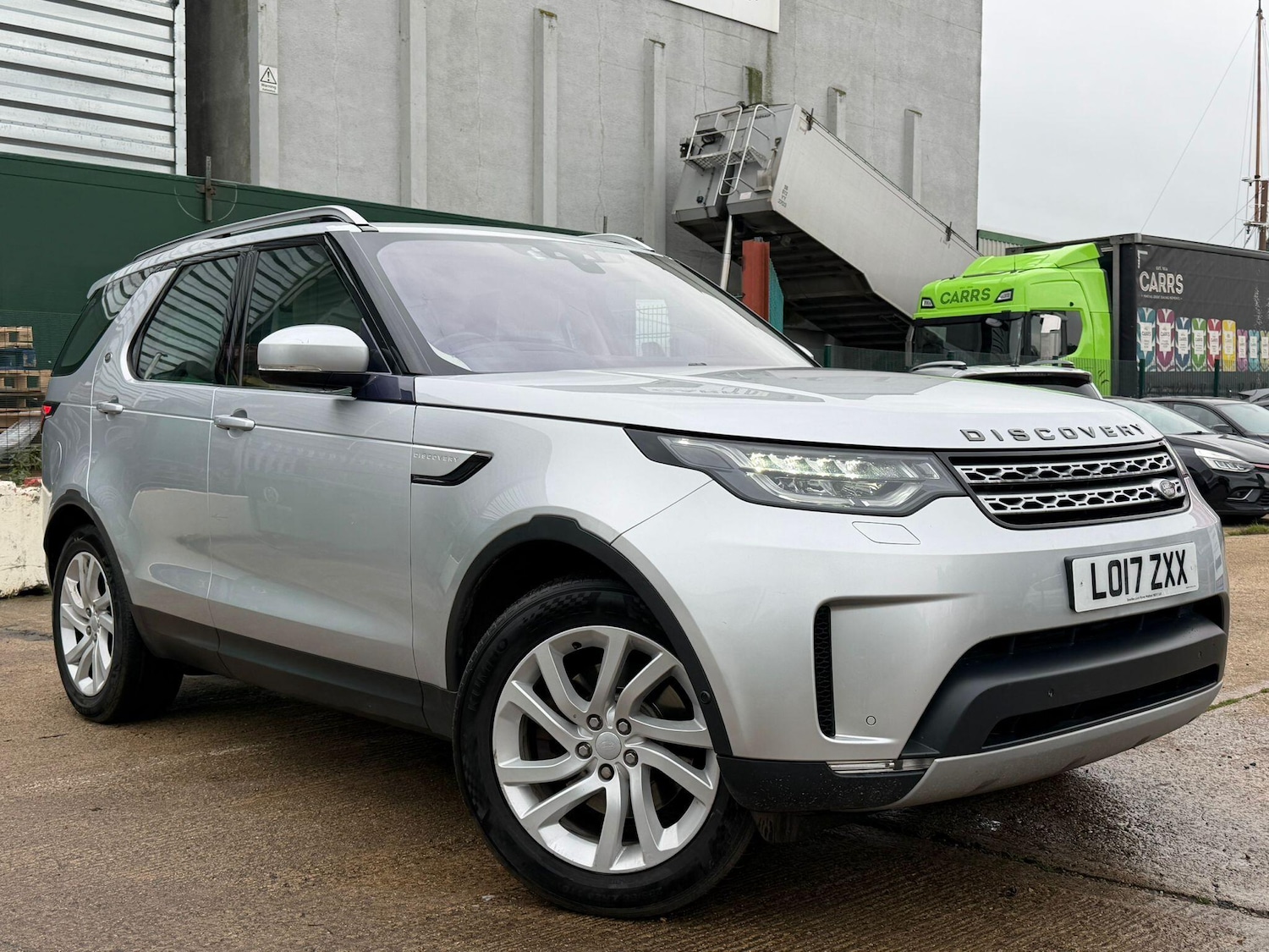 Used Land Rover Discovery 2017 for sale - 76964416: Photo 1