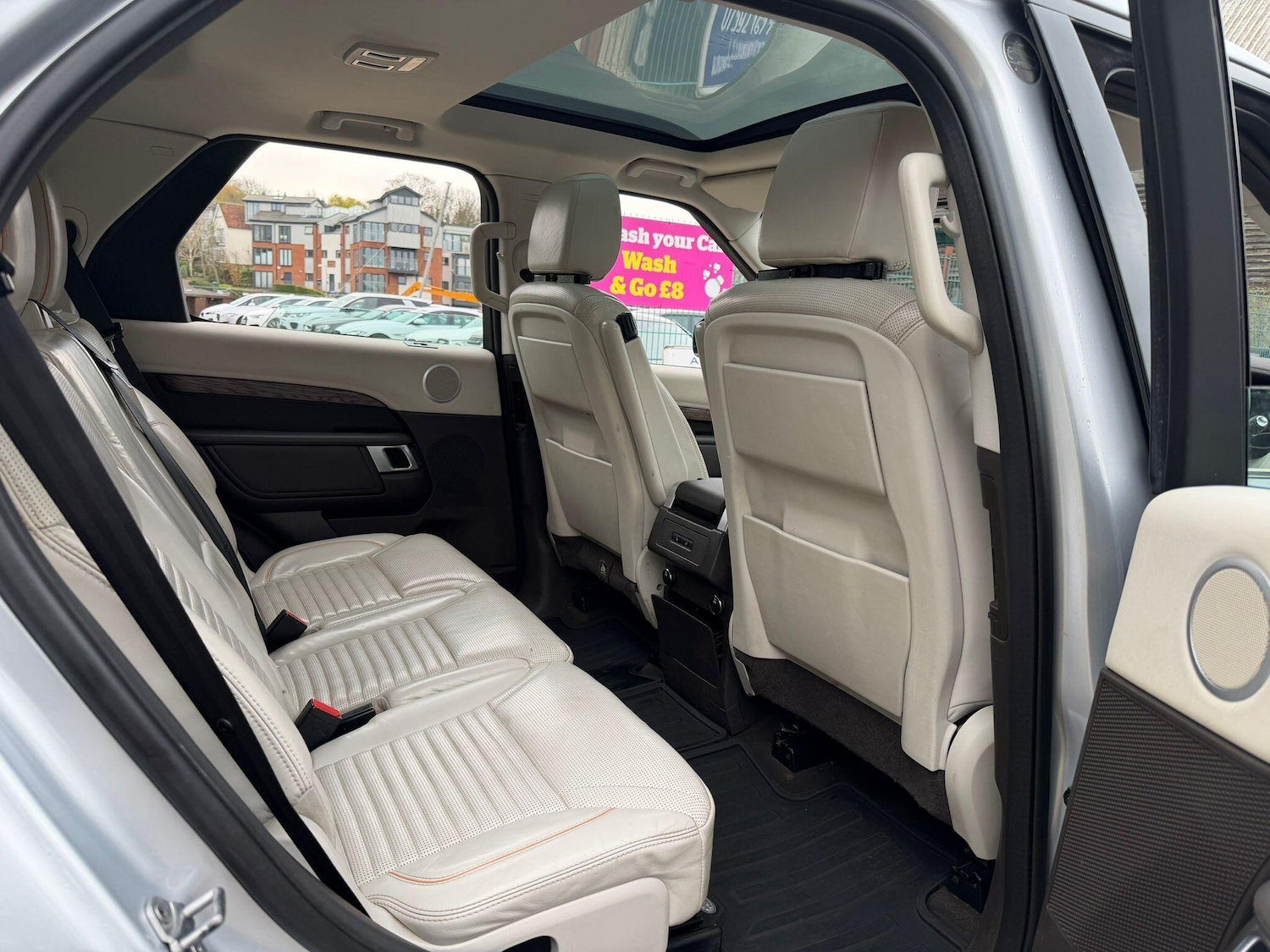 Used Land Rover Discovery 2017 for sale - 76964416: Photo 20