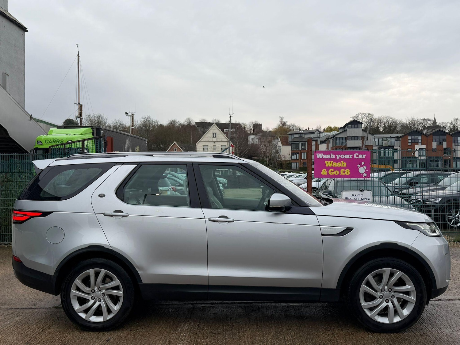 Used Land Rover Discovery 2017 for sale - 76964416: Photo 3