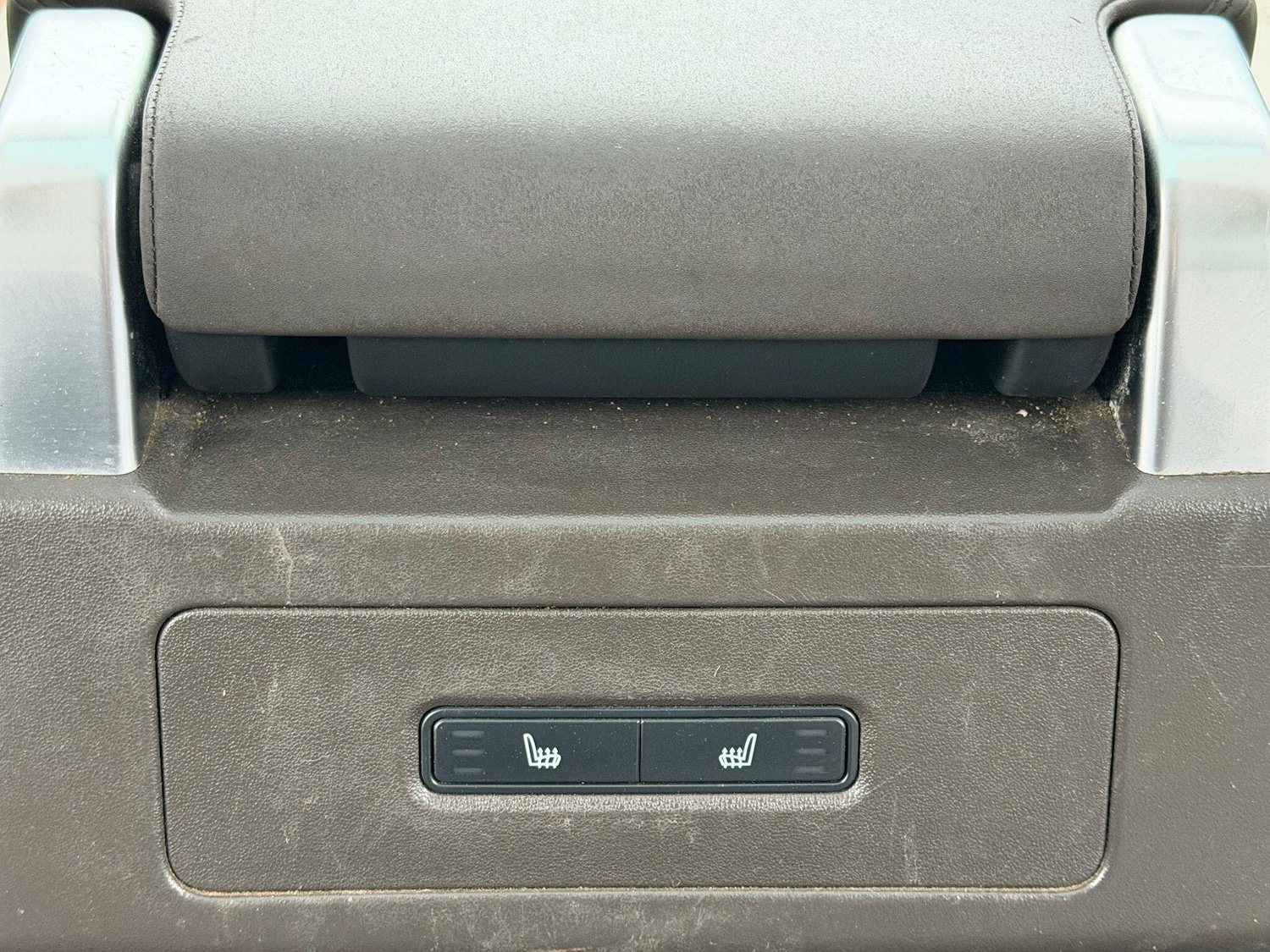 Used Land Rover Discovery 2017 for sale - 76964416: Photo 4