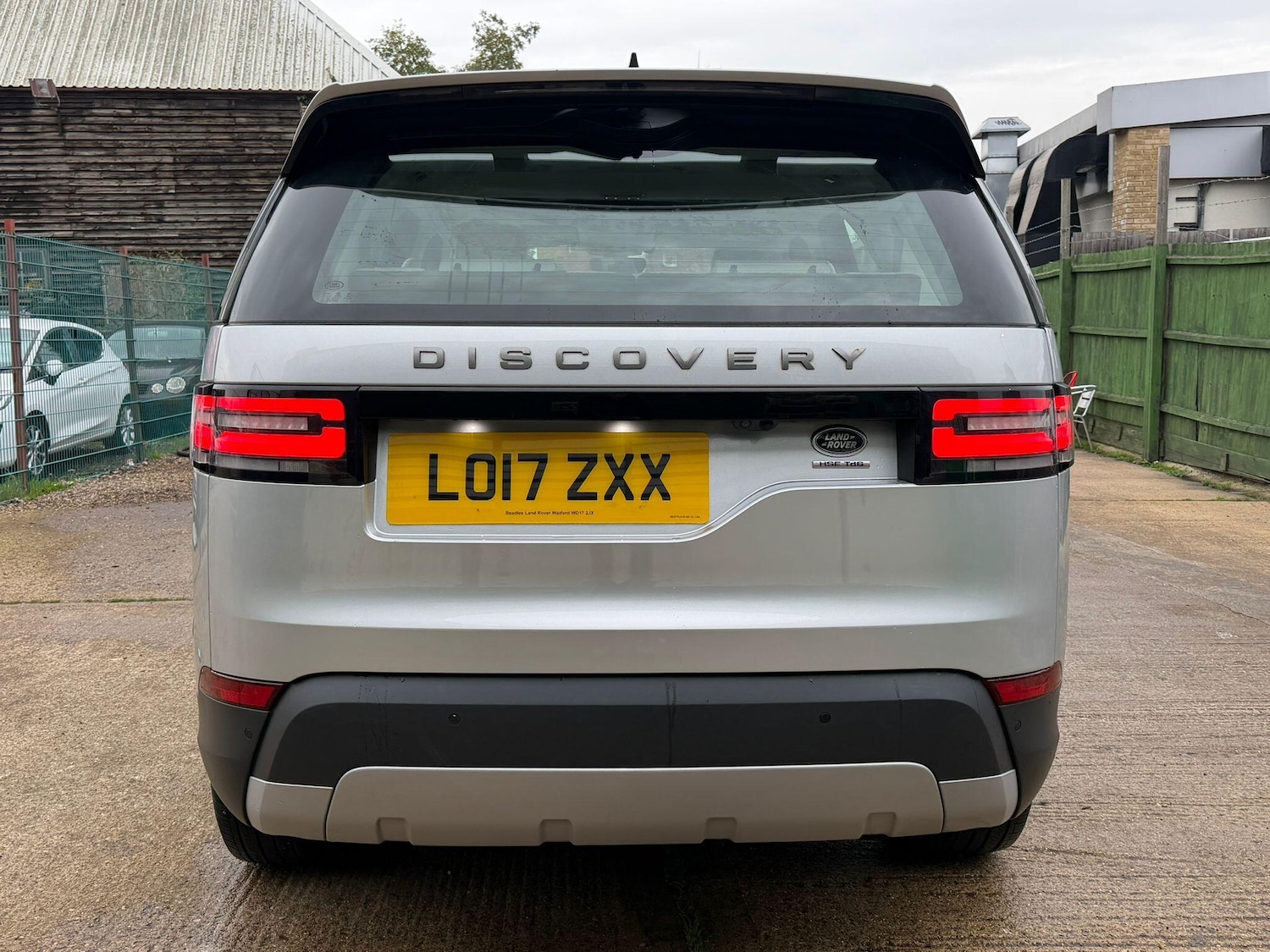 Used Land Rover Discovery 2017 for sale - 76964416: Photo 6