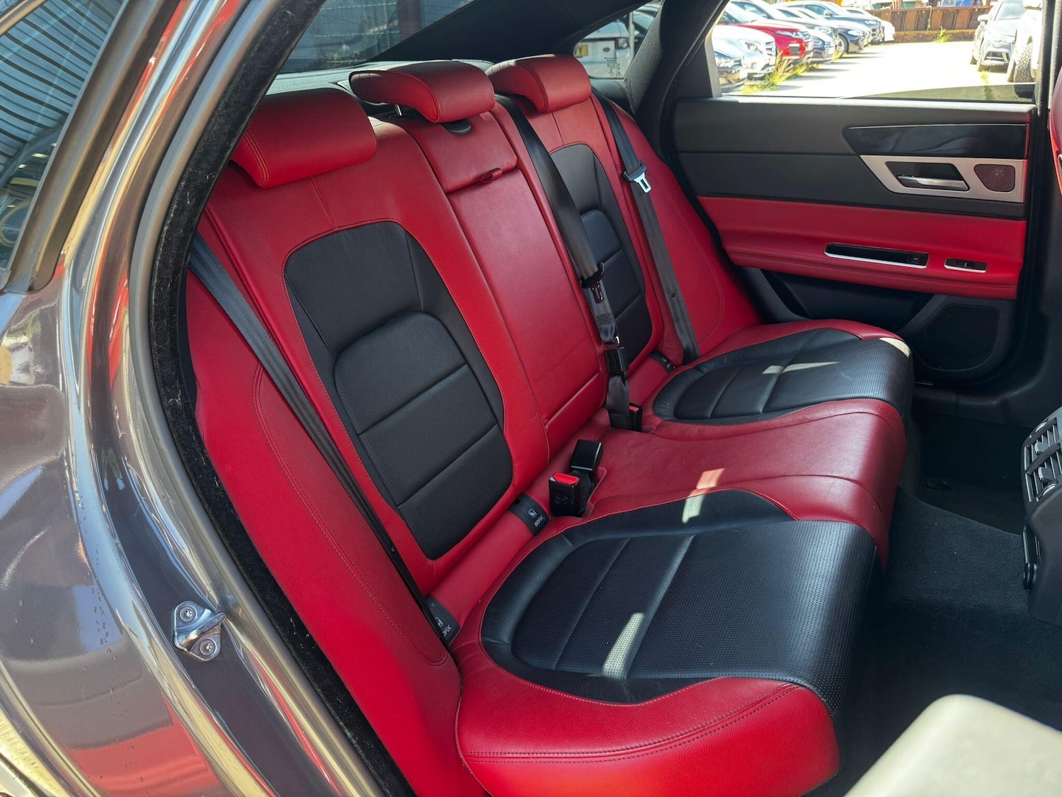 Used Jaguar XF 2016 for sale - 76073185: Photo 17