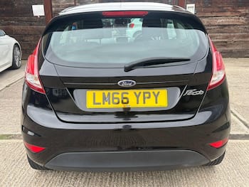 Used Ford Fiesta 2016 for sale - 79741640: Photo