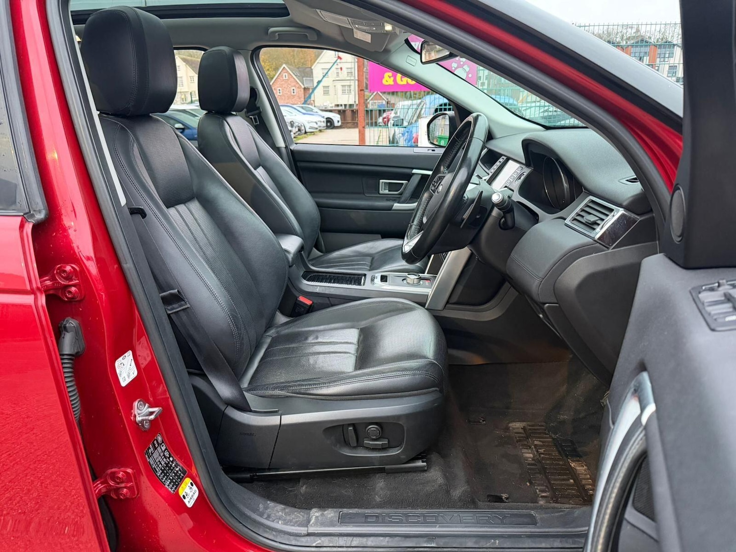 Used Land Rover Discovery Sport 2016 for sale - 76771868: Photo 16