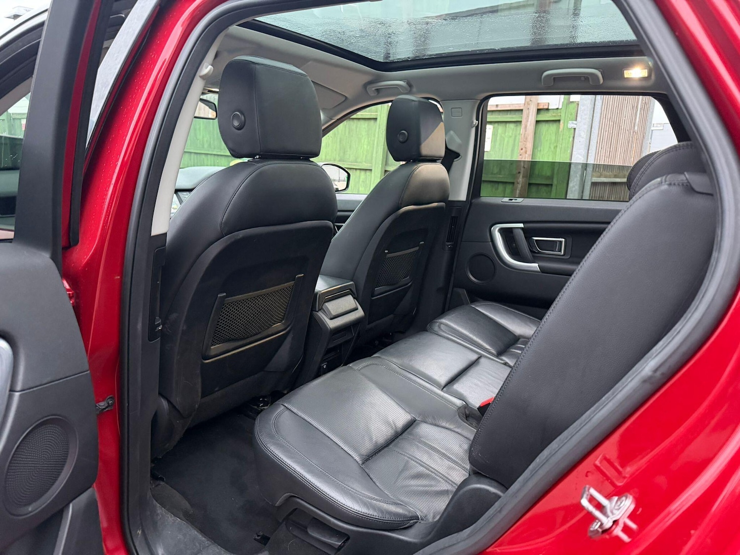 Used Land Rover Discovery Sport 2016 for sale - 76771868: Photo 23