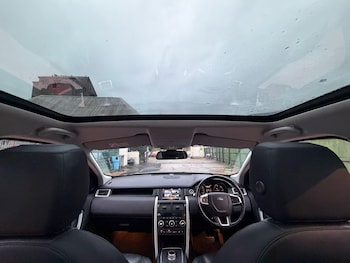 Used Land Rover Discovery Sport 2016 for sale - 76771868: Photo