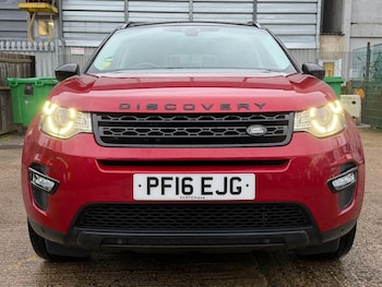 Used Land Rover Discovery Sport 2016 for sale - 76771868: Photo
