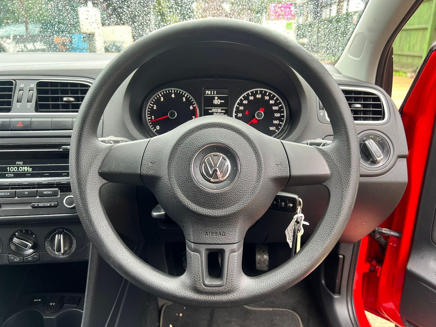 Used Volkswagen Polo 2014 for sale - 76337772: Photo 16