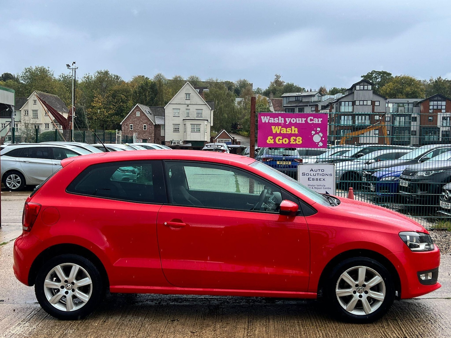 Used Volkswagen Polo 2014 for sale - 76337772: Photo 2