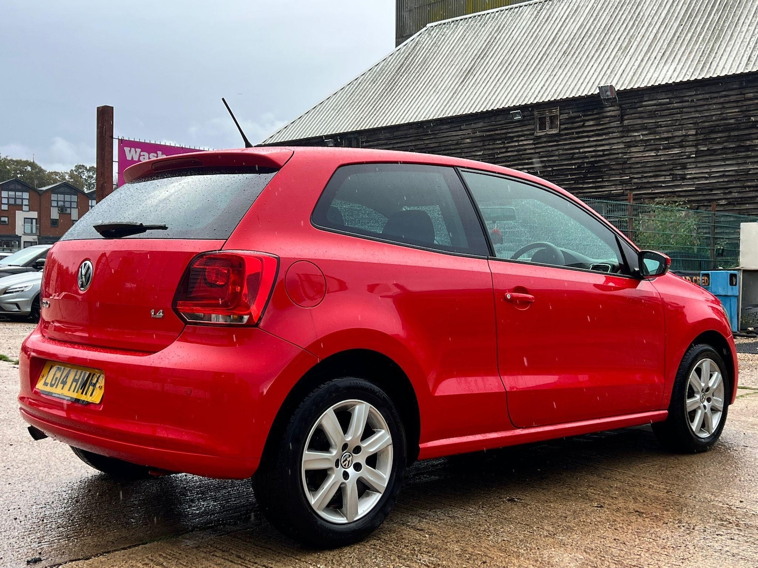 Used Volkswagen Polo 2014 for sale - 76337772: Photo 3