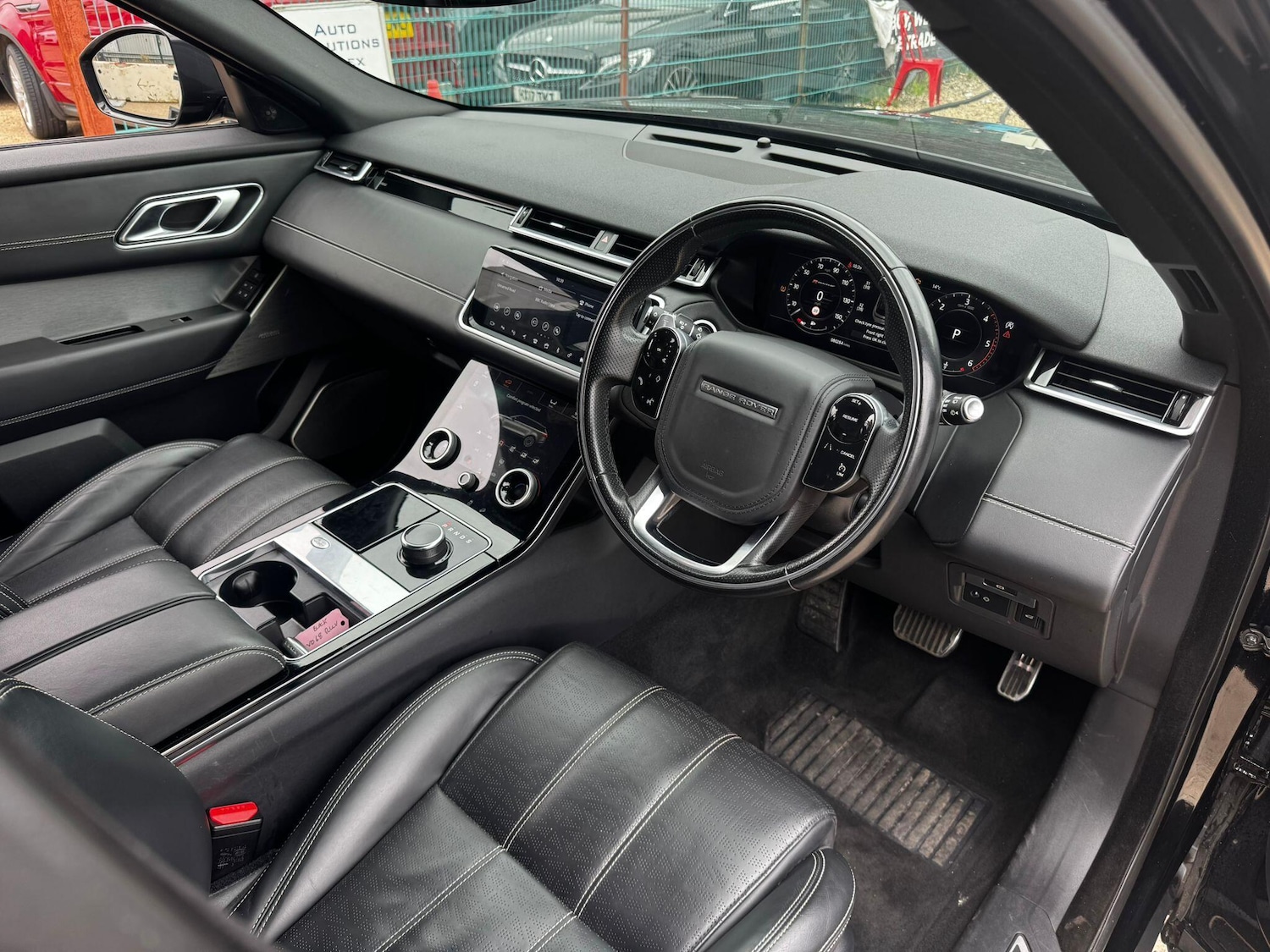 Used Land Rover Range Rover Velar 2018 for sale - 76238579: Photo 16