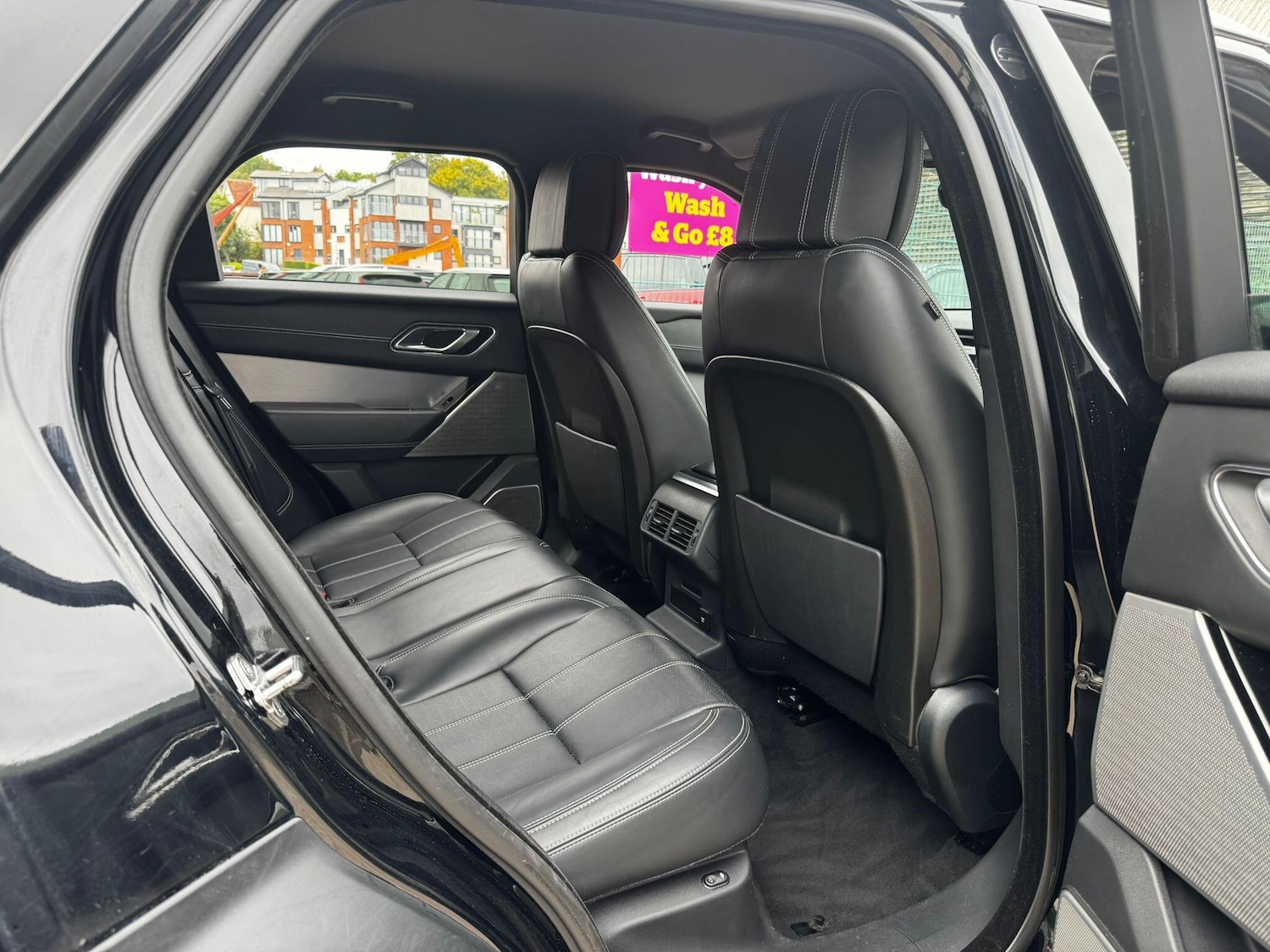 Used Land Rover Range Rover Velar 2018 for sale - 76238579: Photo 19