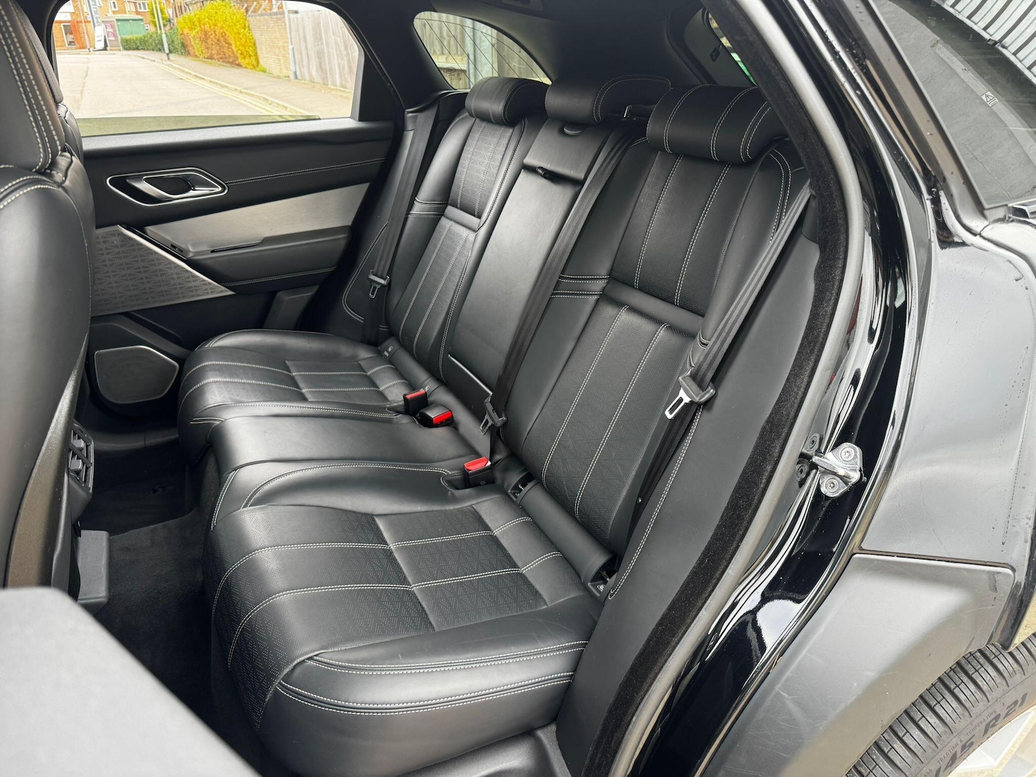 Used Land Rover Range Rover Velar 2018 for sale - 76238579: Photo 21