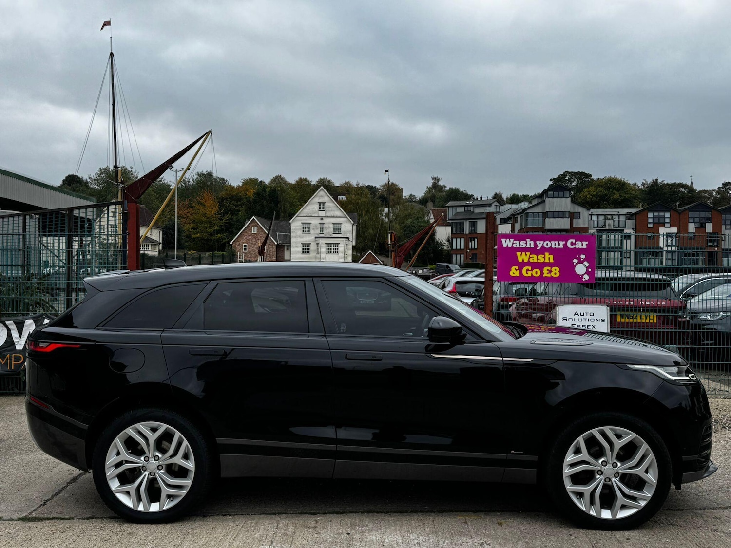 Used Land Rover Range Rover Velar 2018 for sale - 76238579: Photo 3