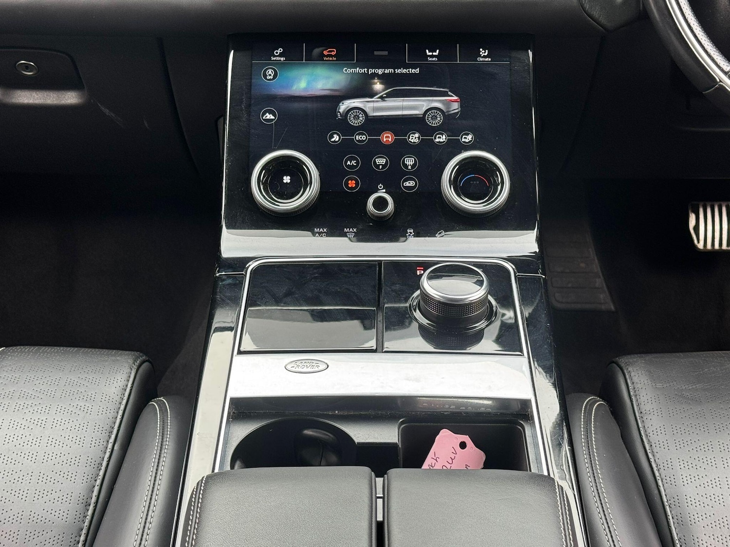 Used Land Rover Range Rover Velar 2018 for sale - 76238579: Photo 4