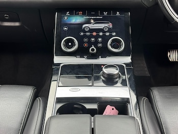 Used Land Rover Range Rover Velar 2018 for sale - 76238579: Photo