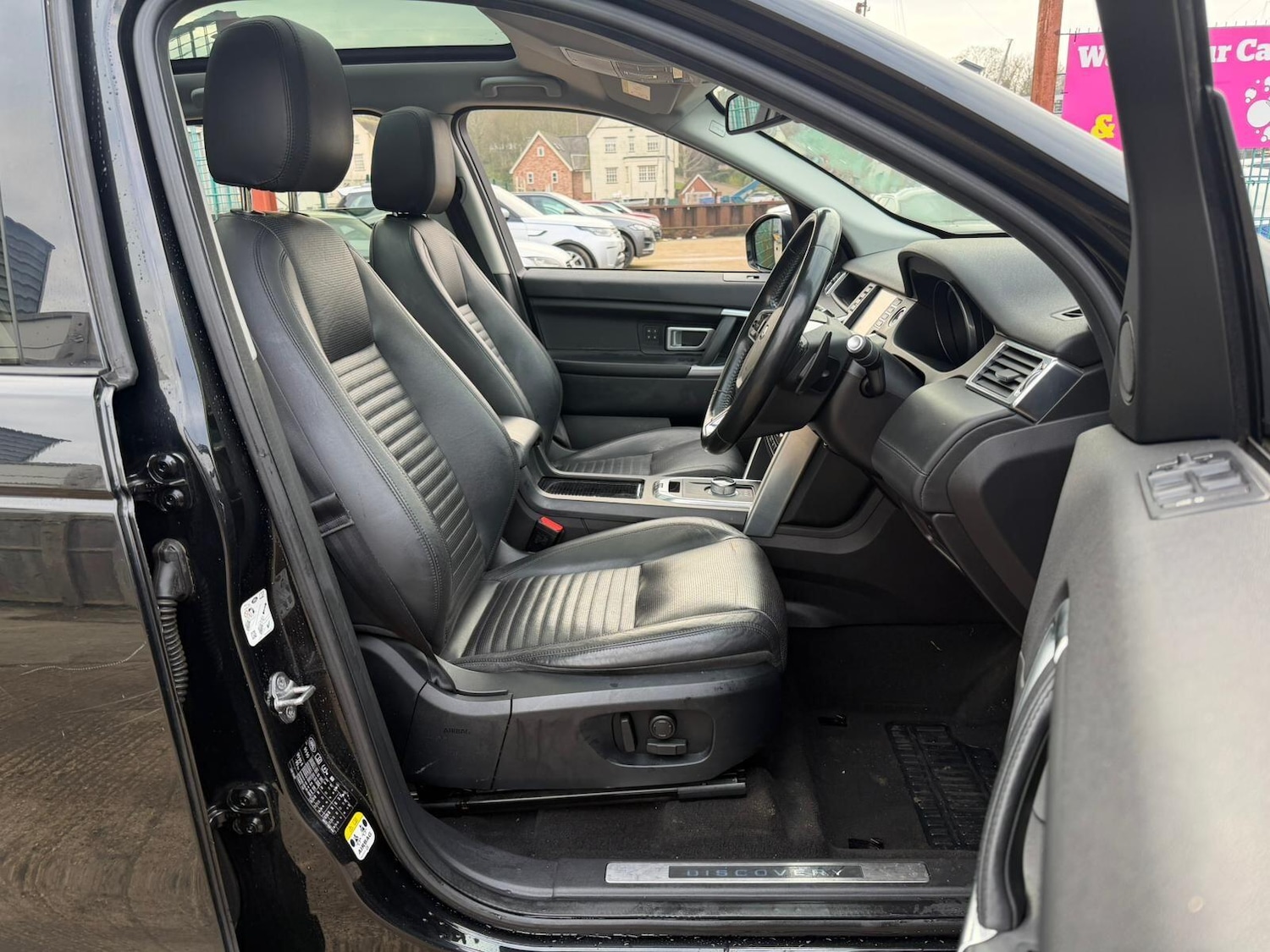 Used Land Rover Discovery Sport 2016 for sale - 77253627: Photo 16