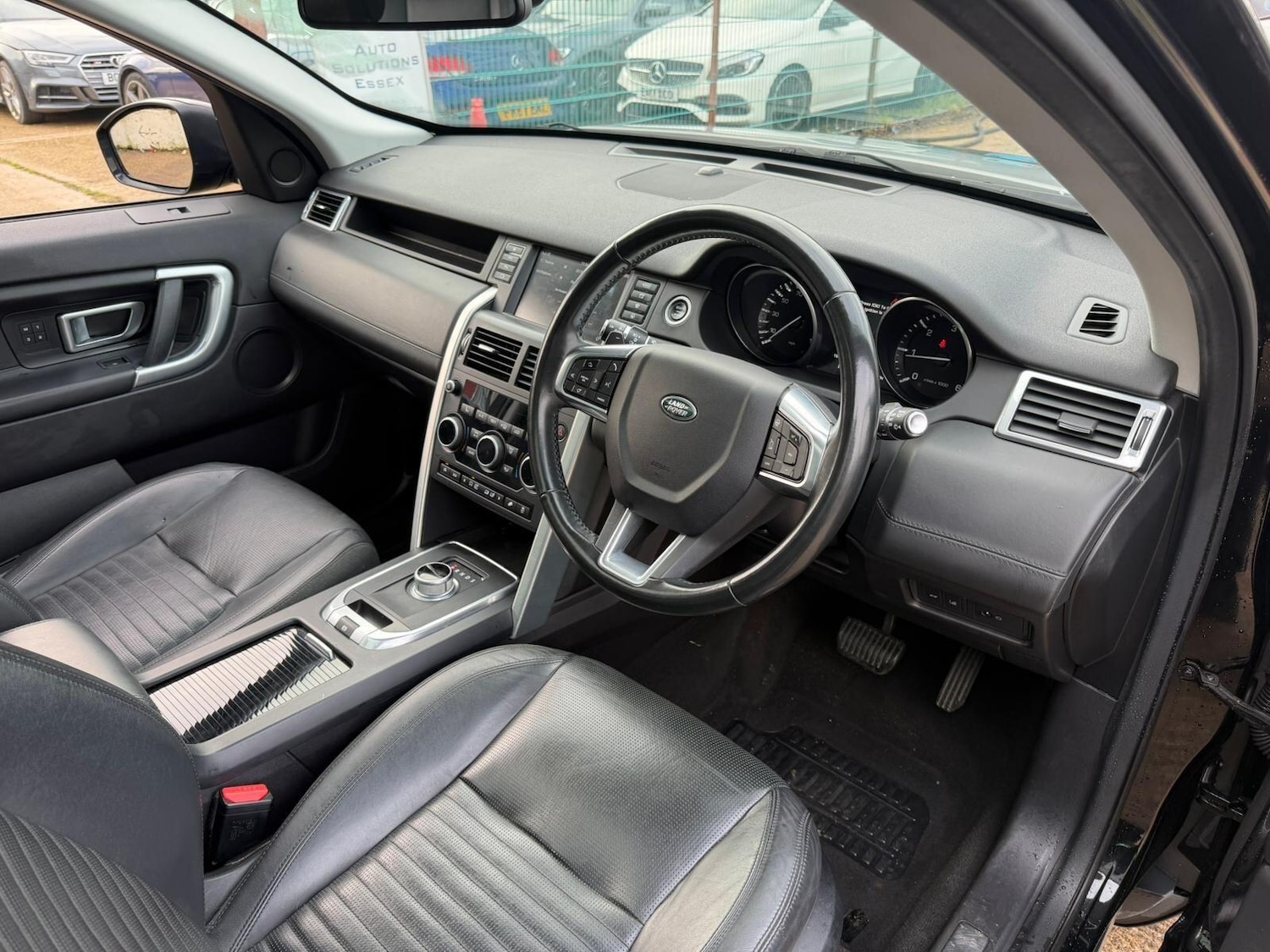 Used Land Rover Discovery Sport 2016 for sale - 77253627: Photo 18