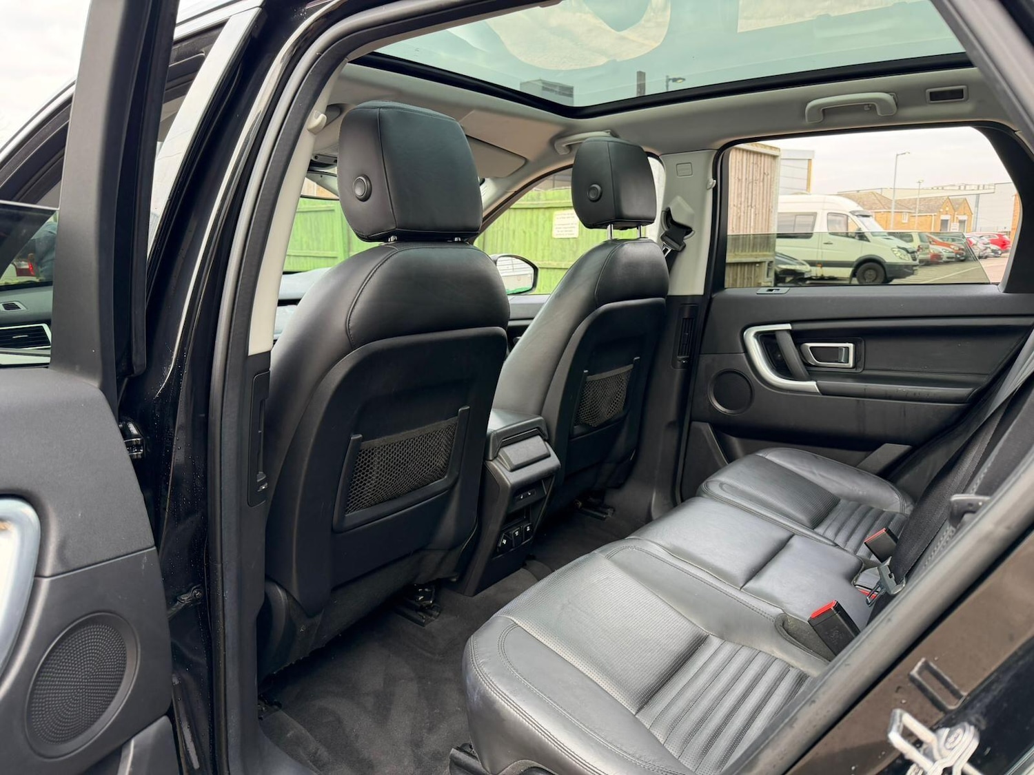 Used Land Rover Discovery Sport 2016 for sale - 77253627: Photo 24