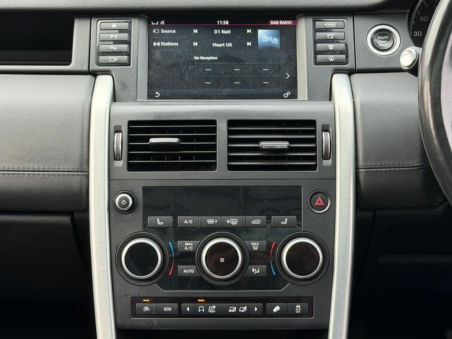 Used Land Rover Discovery Sport 2016 for sale - 77253627: Photo 28