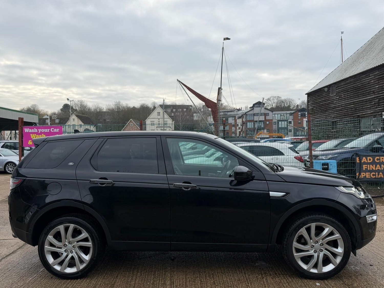 Used Land Rover Discovery Sport 2016 for sale - 77253627: Photo 3