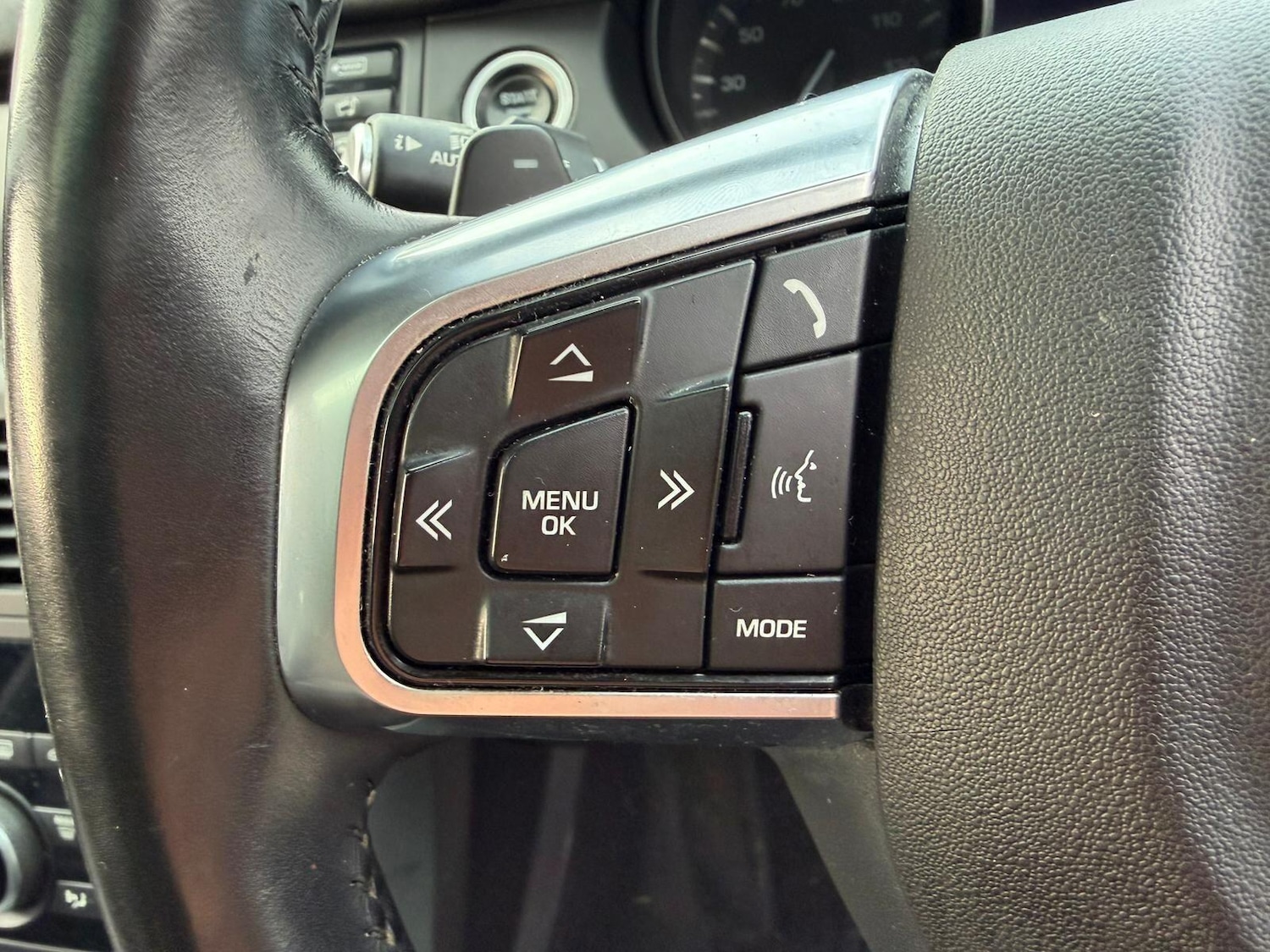 Used Land Rover Discovery Sport 2016 for sale - 77253627: Photo 31