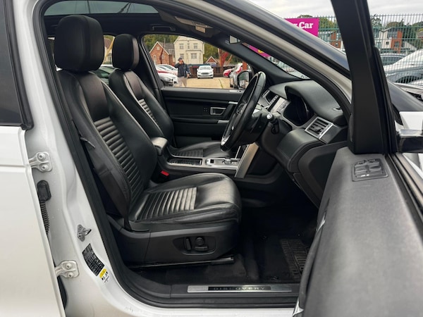 Used Land Rover Discovery Sport 2015 for sale - 76214092: Photo 17