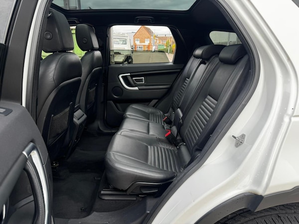 Used Land Rover Discovery Sport 2015 for sale - 76214092: Photo 23
