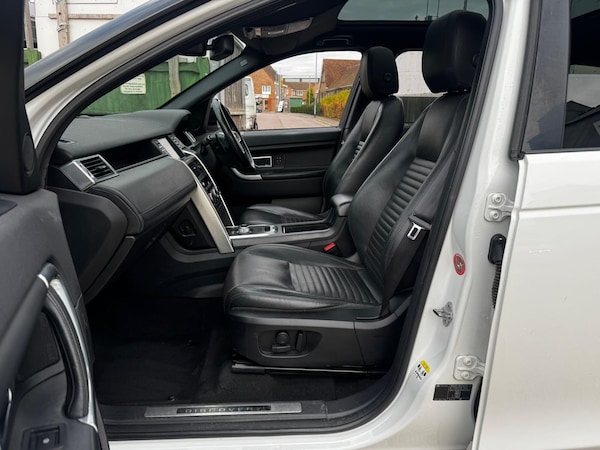 Used Land Rover Discovery Sport 2015 for sale - 76214092: Photo 26