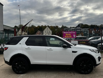 Used Land Rover Discovery Sport 2015 for sale - 76214092: Photo 3